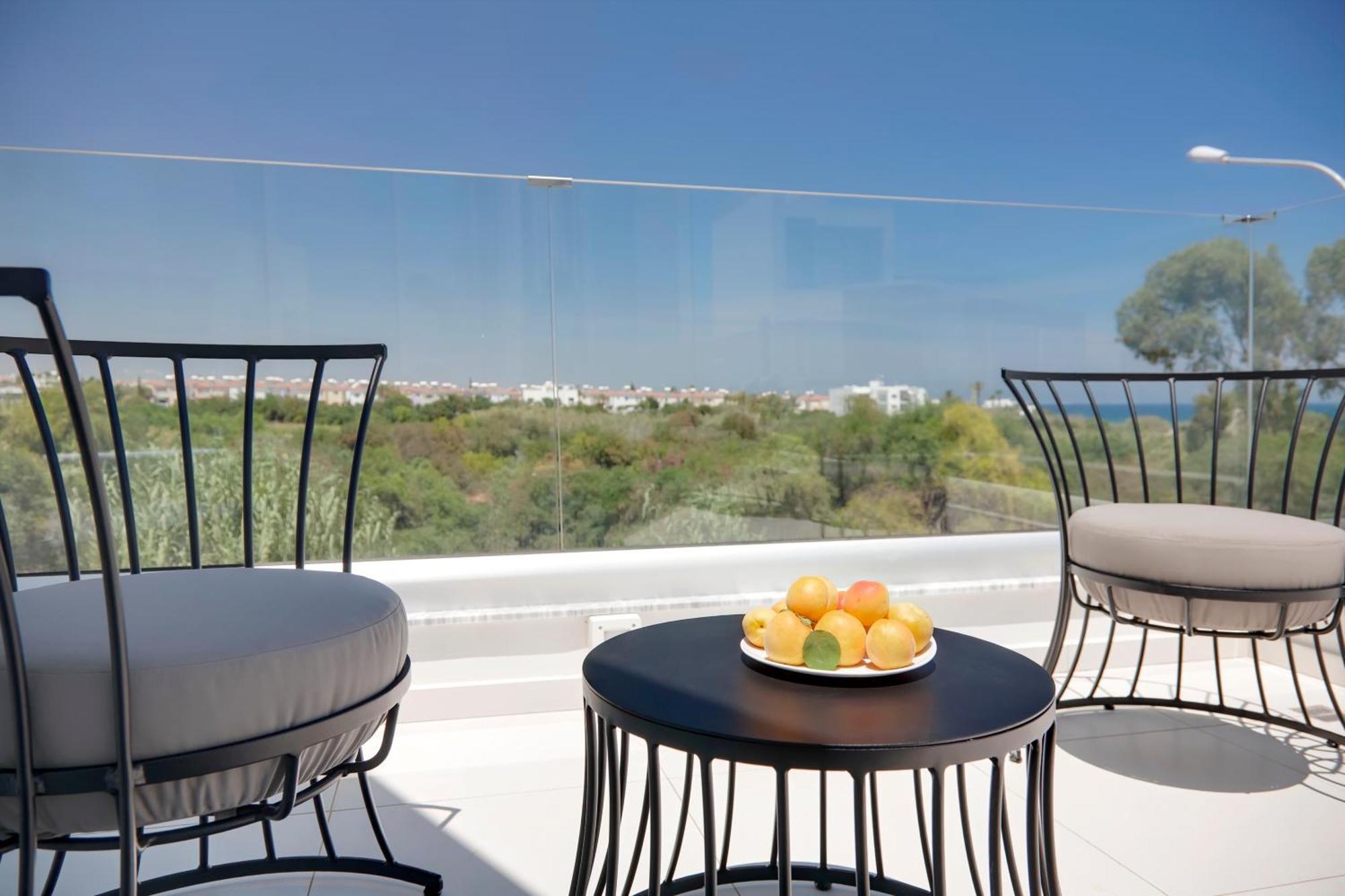 Seaview Luxury Villa Jacuzzi & Pool! 2 Min Beach Protaras Exterior photo